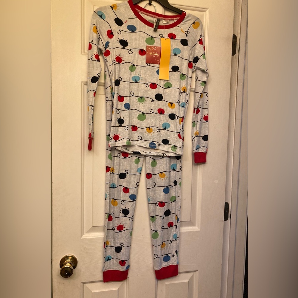 Jaclyn Intimates, kids XL, holiday Jammie’s, new with tags, cute light print